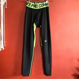 Nike Pro Combat hyperwarm athletic tights size small